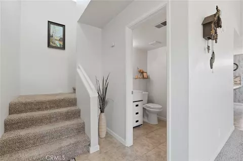 Entry Way - 1143 E Ferguson, Visalia, CA 93292 photo 2 of 3