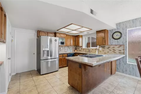 Kitchen - 1143 E Ferguson, Visalia, CA 93292 photo 1 of 3