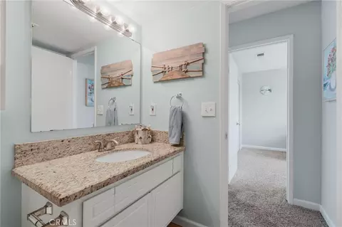 Bath - 1143 E Ferguson, Visalia, CA 93292 photo 2 of 4