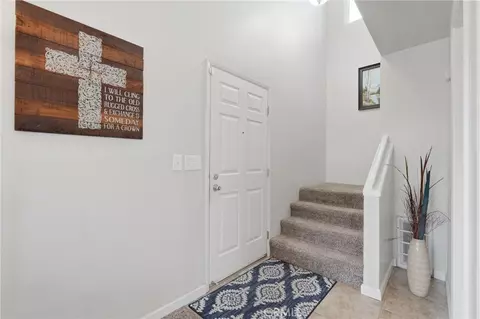 Entry Way - 1143 E Ferguson, Visalia, CA 93292 photo 1 of 3