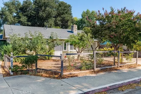 Exterior - 7255 Navajoa, Atascadero, CA 93422 photo 4 of 13