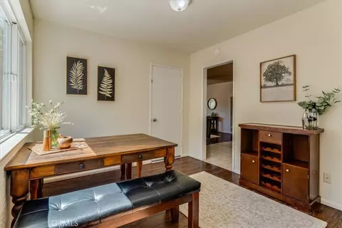 Dining - 7255 Navajoa, Atascadero, CA 93422 photo 3 of 3
