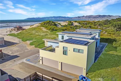 1111 Strand Way, Oceano, CA 93445