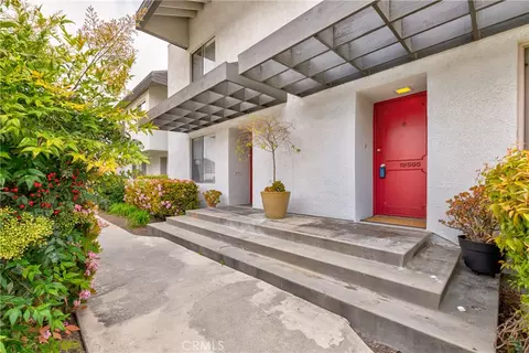 12585 Cluster Pines Rd, Garden Grove, CA 92845