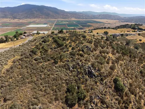 26541 Skyline Dr, Tehachapi, CA 93561 photo 6