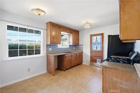 Kitchen - 617 Cornwall, Arroyo Grande, CA 93420 photo 2 of 4