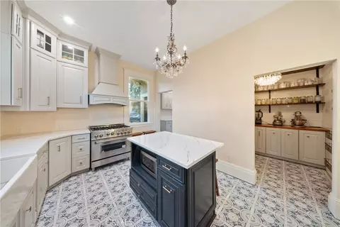 Kitchen - 700 N Irwin, Hanford, CA 93230 photo 4 of 4