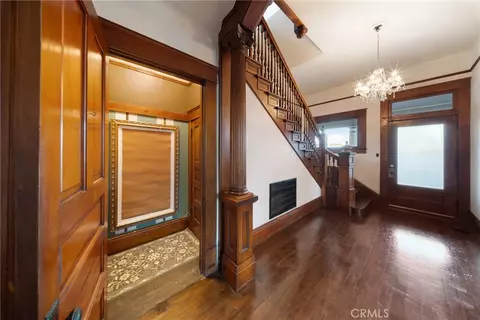 Entry Way - 700 N Irwin, Hanford, CA 93230 photo 7 of 15