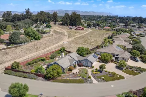 View/Area - 833 Via Seco, Nipomo, CA 93444 photo 3 of 10