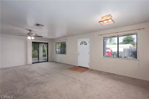 Living - 5260 Olmeda, Atascadero, CA 93422 photo 2 of 4