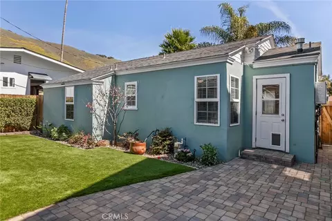 Exterior - 220 Capistrano Ave, Pismo Beach, CA 93449 photo 7 of 8