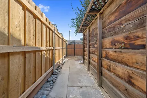 Exterior - 2632 E Paradise, Visalia, CA 93292 photo 11 of 22