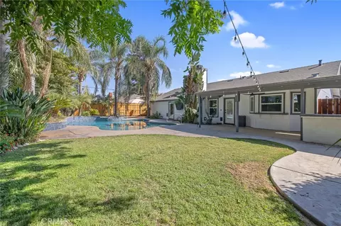 Exterior - 2632 E Paradise, Visalia, CA 93292 photo 6 of 22