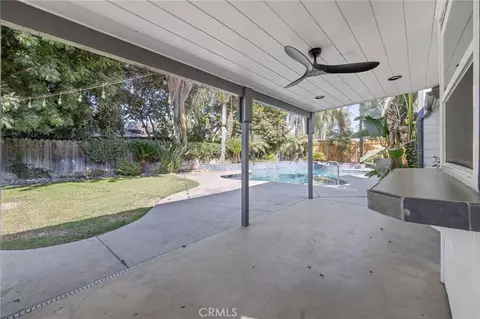 Exterior - 2632 E Paradise, Visalia, CA 93292 photo 4 of 22