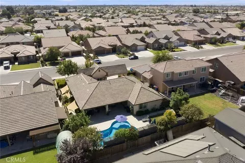 View/Area - 14524 Blue Strm, Bakersfield, CA 93314 photo 4 of 5