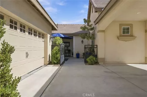 Exterior - 14524 Blue Strm, Bakersfield, CA 93314 photo 4 of 14