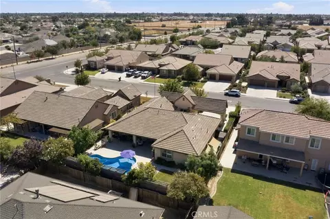View/Area - 14524 Blue Strm, Bakersfield, CA 93314 photo 2 of 5