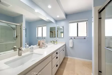 Bath - 636 Barberry, Nipomo, CA 93444 photo 1 of 3