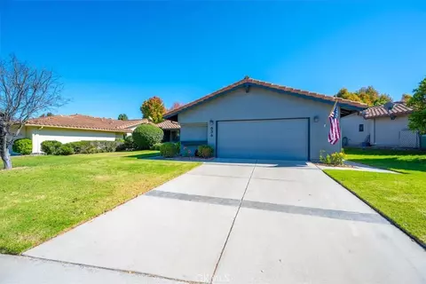 Exterior - 636 Barberry, Nipomo, CA 93444 photo 2 of 15