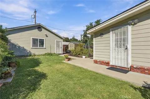 Exterior - 1935 Vine St, Paso Robles, CA 93446 photo 4 of 7
