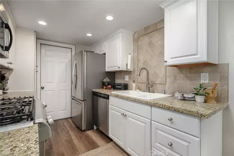 Kitchen - 1744 Longbranch, Grover Beach, CA 93433 photo 2 of 2