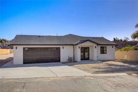 240 Siler Ln, Santa Maria, CA 93455