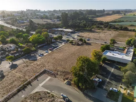 271 W Dana, Nipomo, CA 93444 photo 12