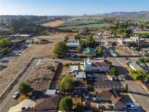 271 W Dana, Nipomo, CA 93444 photo 9
