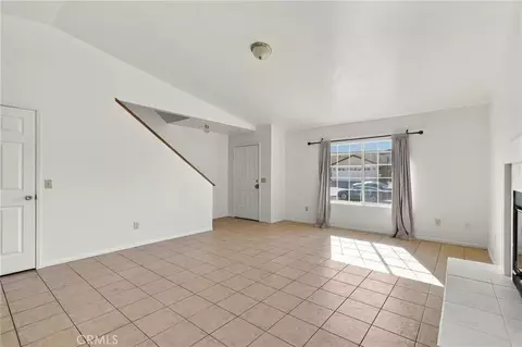 Living - 515 Higos Way, Nipomo, CA 93444 photo 4 of 4