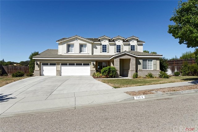 798 Angus St, Paso Robles, CA 93446 photo 1