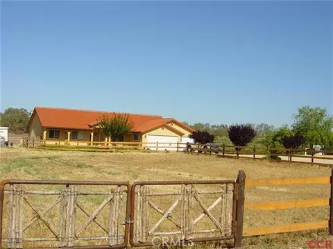5610 Loma Real, Paso Robles, CA 93446 photo 1