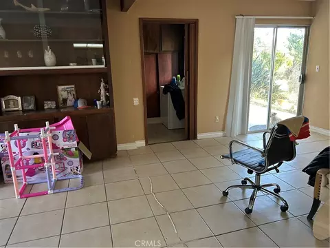 Living - 4644 La Canada Rd, Fallbrook, CA 92028 photo 3 of 3