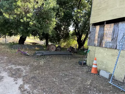 Exterior - 4644 La Canada Rd, Fallbrook, CA 92028 photo 6 of 9