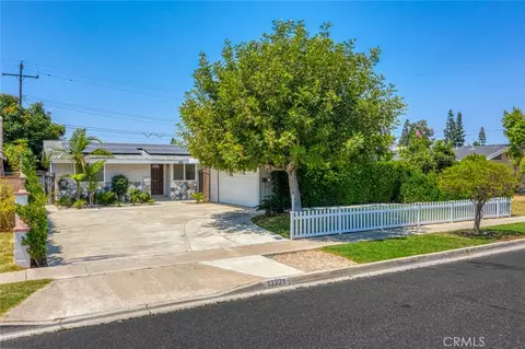 13221 Cedar St, Westminster, CA 92683
