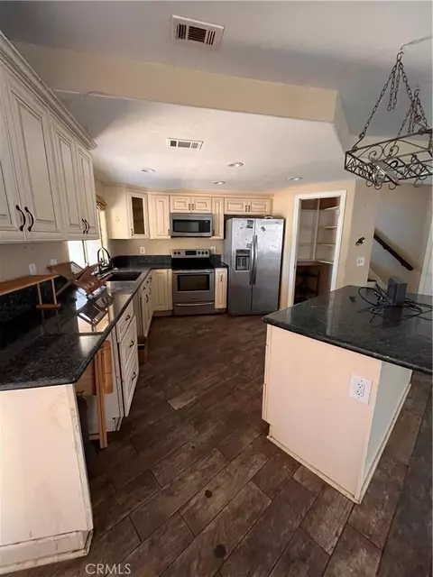 Kitchen - 24638 Pappas Rd, Ramona, CA 92065 photo 1 of 2