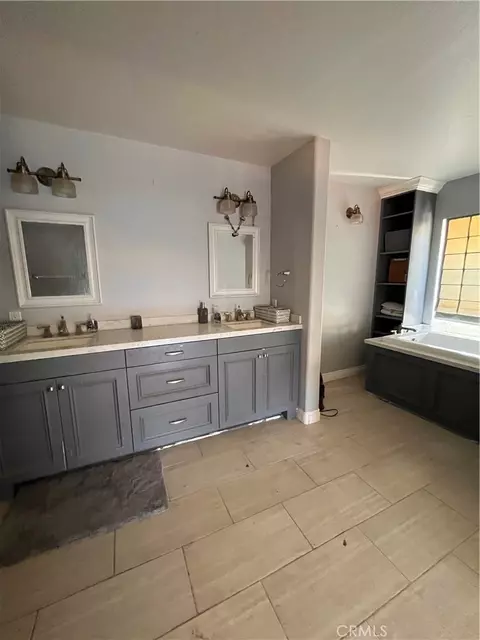 Bath - 24638 Pappas Rd, Ramona, CA 92065 photo 2 of 4