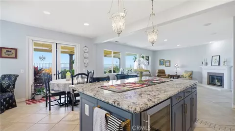 Kitchen - 17076 First Lgt, Riverside, CA 92503 photo 4 of 4