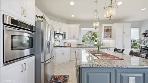 Kitchen - 17076 First Lgt, Riverside, CA 92503 photo 1 of 4