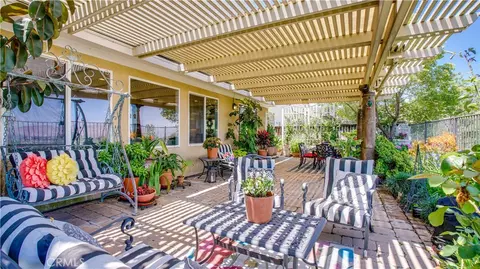 Exterior - 17076 First Lgt, Riverside, CA 92503 photo 5 of 12