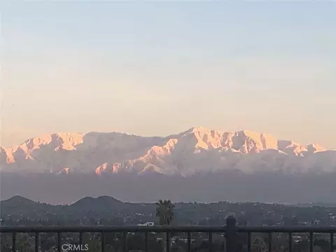 View/Area - 17076 First Lgt, Riverside, CA 92503 photo 2 of 4