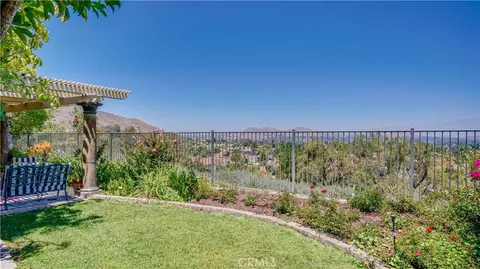 Exterior - 17076 First Lgt, Riverside, CA 92503 photo 10 of 12