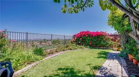 Exterior - 17076 First Lgt, Riverside, CA 92503 photo 8 of 13