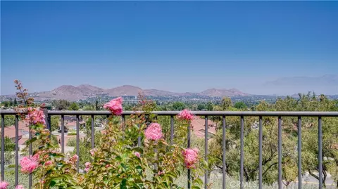 View/Area - 17076 First Lgt, Riverside, CA 92503 photo 1 of 3
