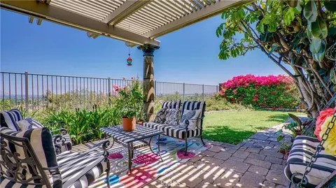 Exterior - 17076 First Lgt, Riverside, CA 92503 photo 4 of 12