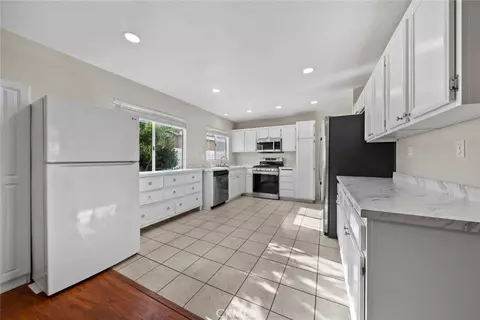 Kitchen - 33025 Tulley Rnch, Temecula, CA 92592 photo 1 of 4