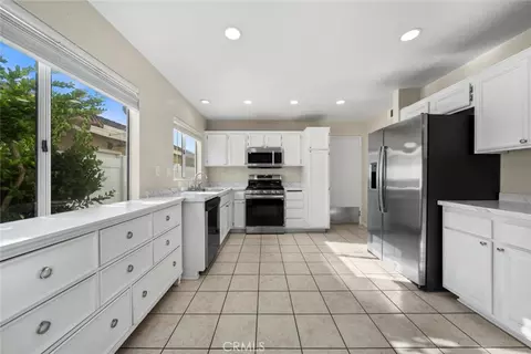 Kitchen - 33025 Tulley Rnch, Temecula, CA 92592 photo 2 of 4