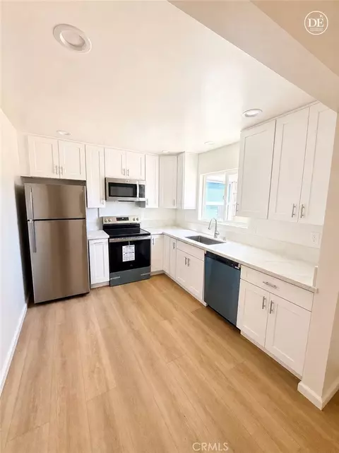 Kitchen - 1375 Naranca Ave, El Cajon, CA 92021 photo 1 of 1