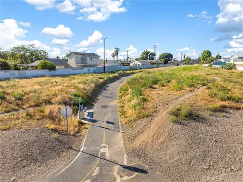 692 Adele St #133, Orange, CA 92863 photo 32