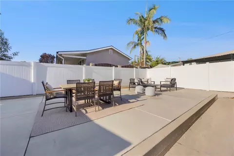Exterior - 101 E 35th, Long Beach, CA 90807 photo 4 of 5