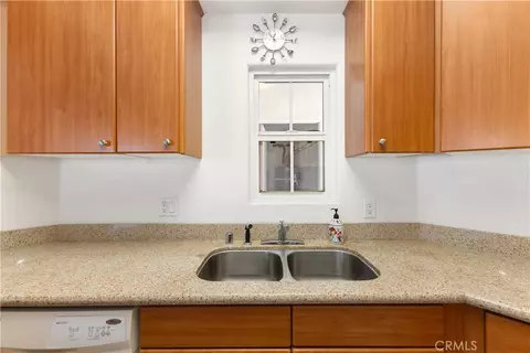 Kitchen - 2716 Lake Pointe Dr #226, Spring Valley, CA 91977 photo 2 of 7